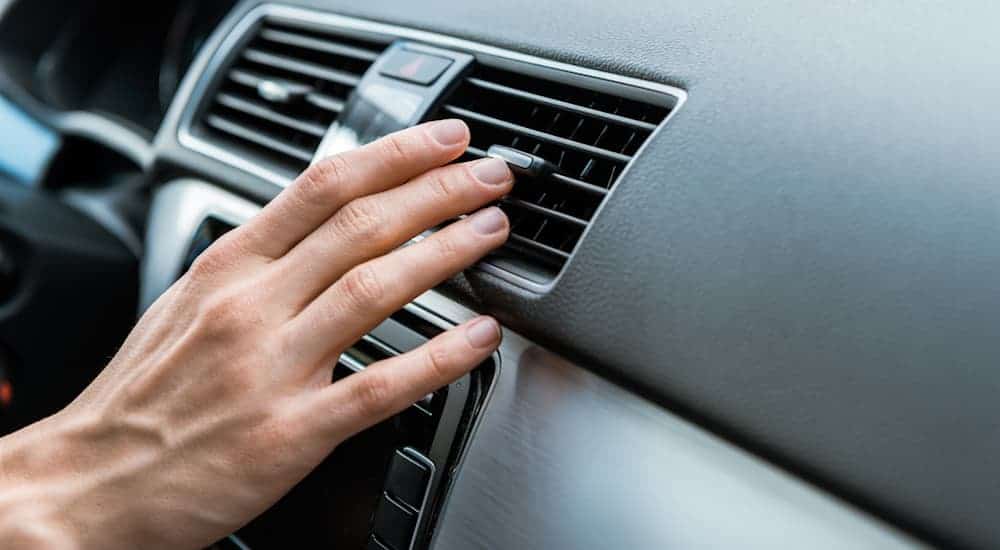 The Guide to Automotive Air Conditioner Repairs